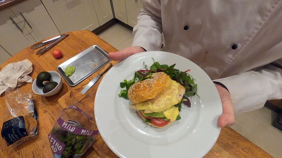 Photo of the Queen Burger on a plate